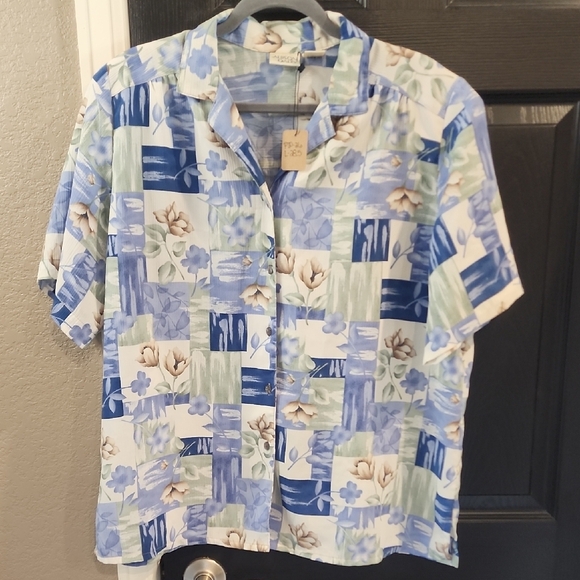 🩶Reyn Spooner Blue and White Casual Button Down Shirt - Picture 1 of 3